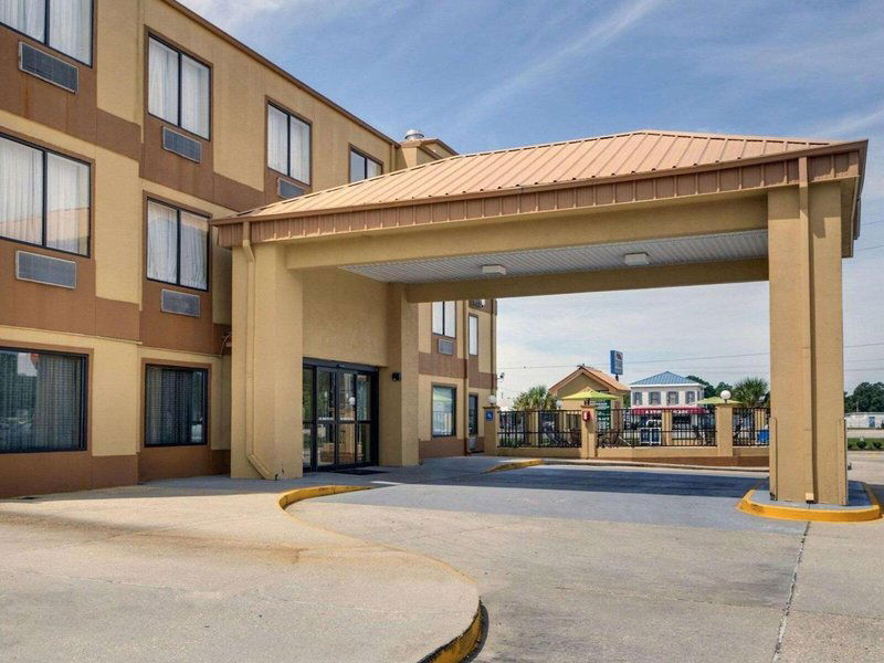 Hotel Quality Suites