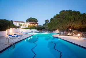 Hotel Ambelos cazare Agia Pelagia