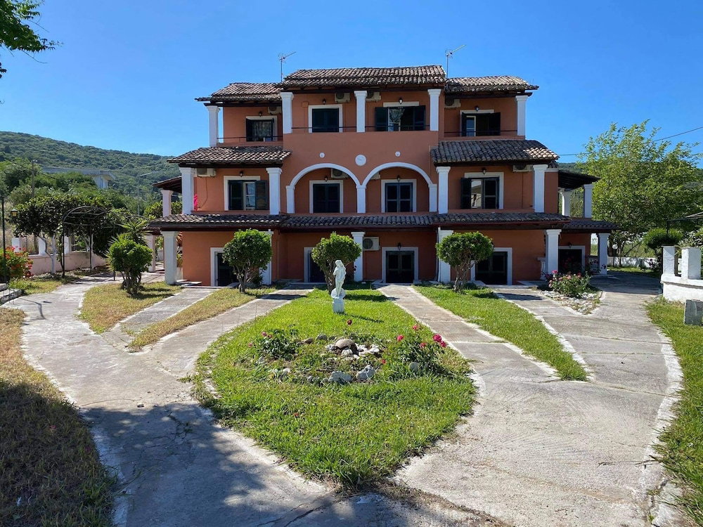 Hotel Villa Corfiota Moraitika Beach