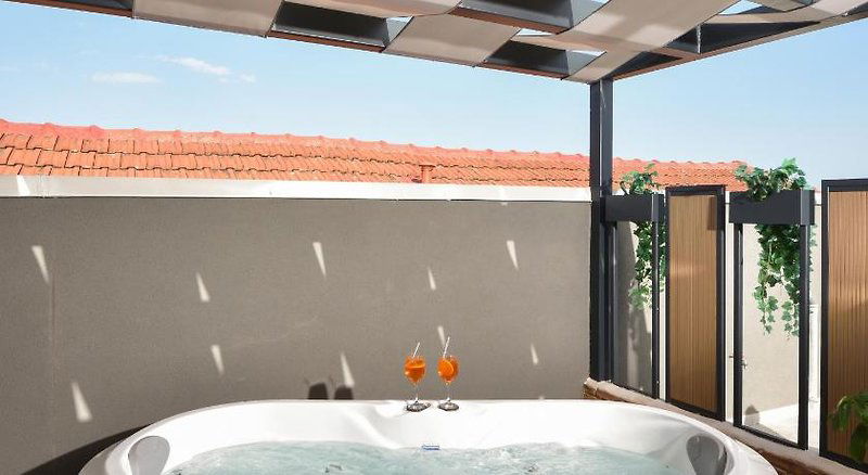 Hotel Corylus Luxury Rooms & Suites