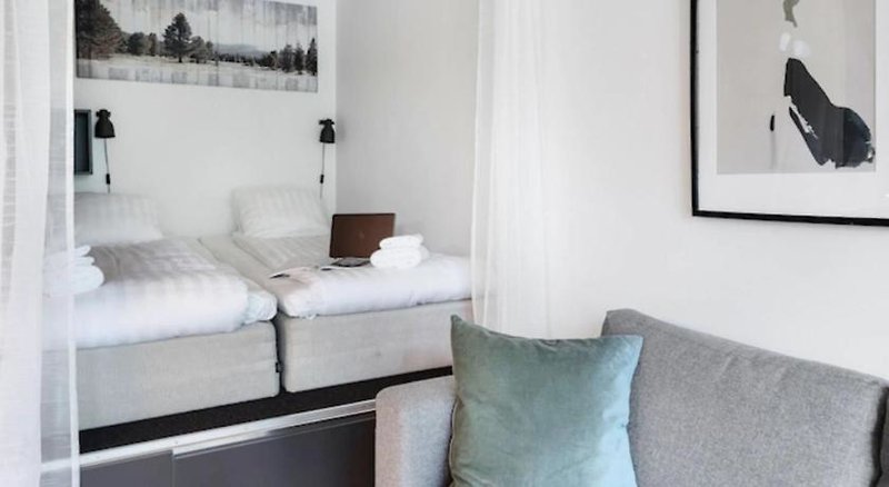 Hotel Hoom Home & Hotel Sollentuna