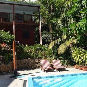 Hotel Cashew Nut Grove Chalets cazare Port Glaud