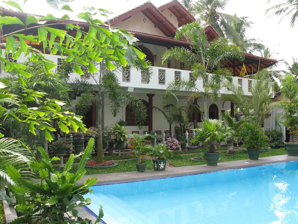 Hotel Sankarest Villa