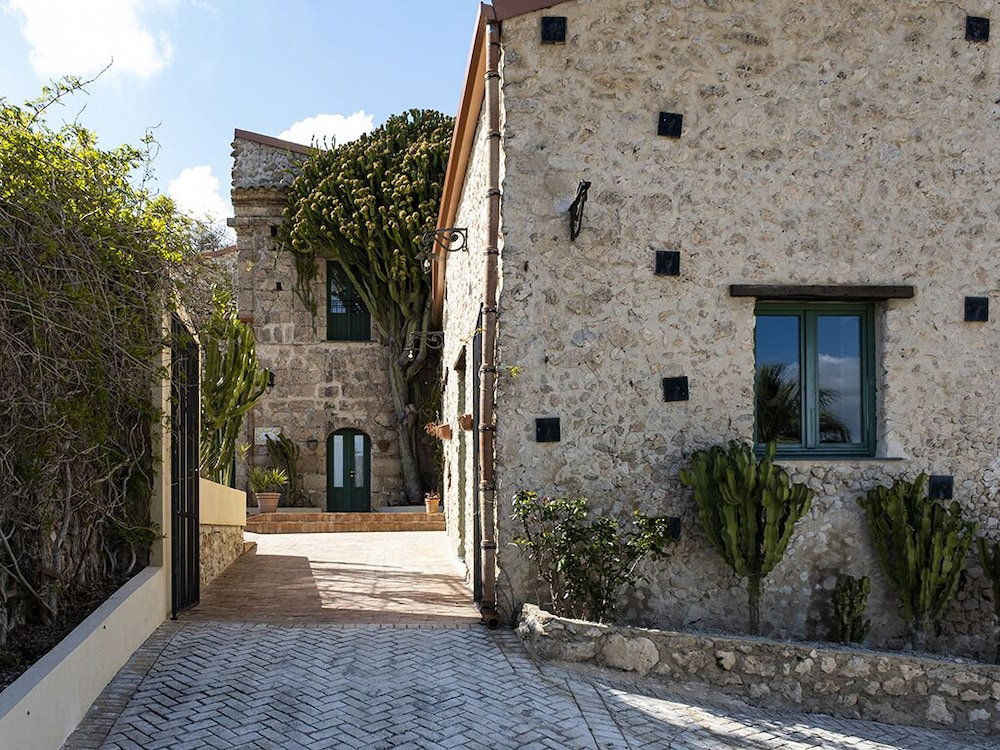Agriturismo Baglio Lauria