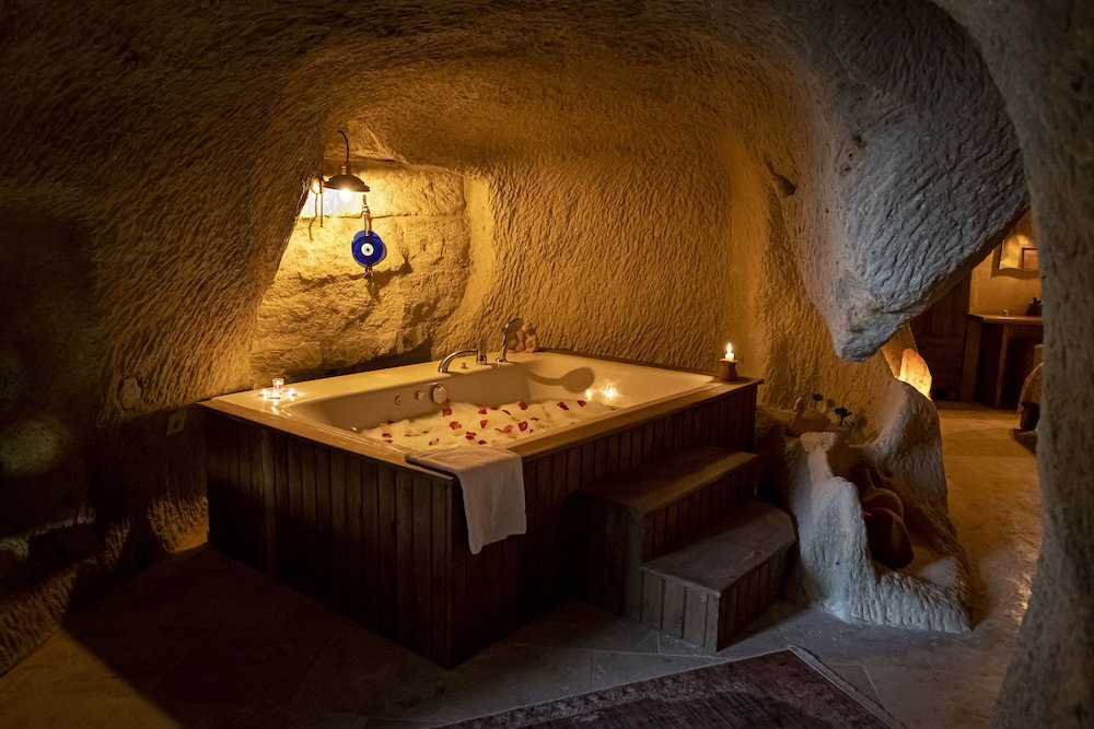 Hotel Feris Cave Hotel