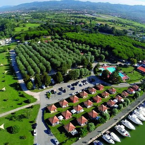 Hotel Iron Gate Marina 3B cazare Sarzana