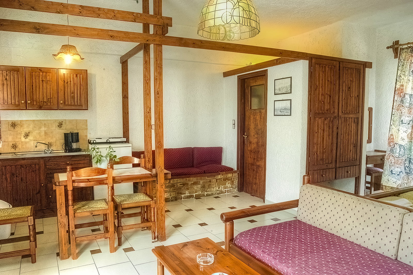 dal travel Proimos Apartments