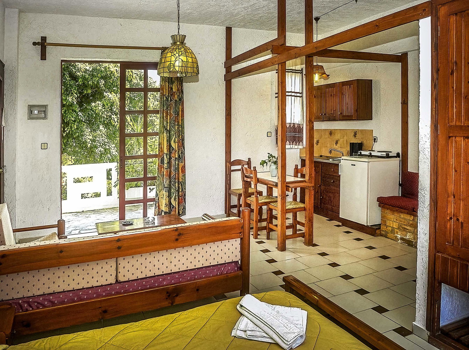 dal travel Proimos Apartments