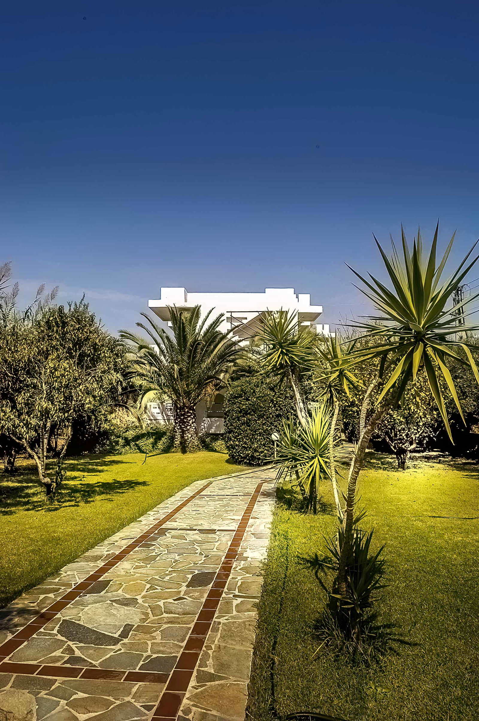 dal travel Proimos Apartments