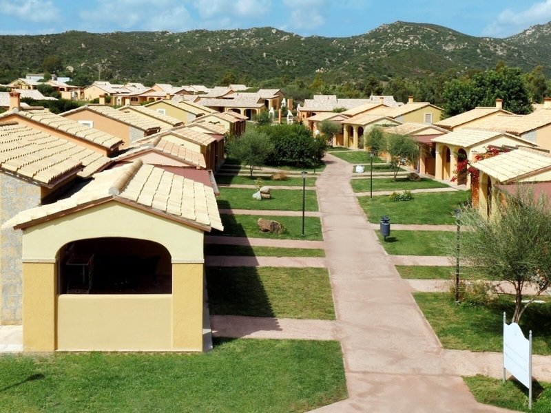 Hotel Marina Rey Beach Resort