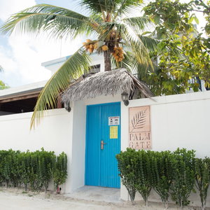 Hotel Palm Gate Maldives cazare Thulusdhoo