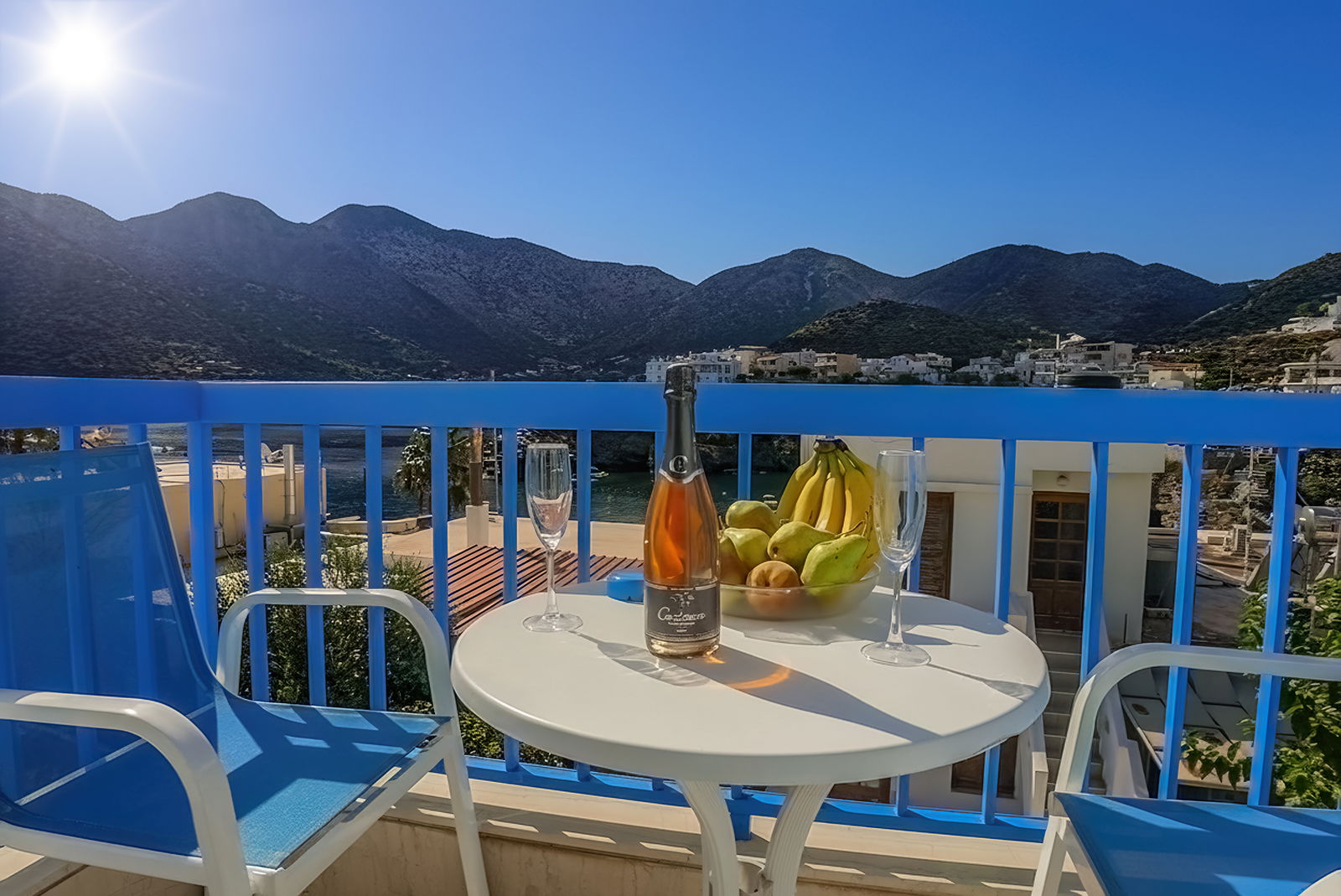 Hotel Ikonomakis Apartments