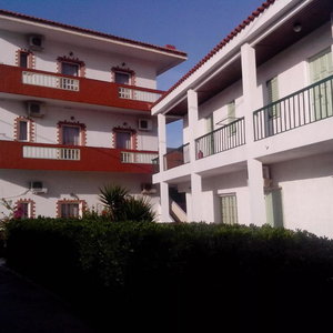 Sejur Haris Beach Apartments vacanta Kokkini Chani