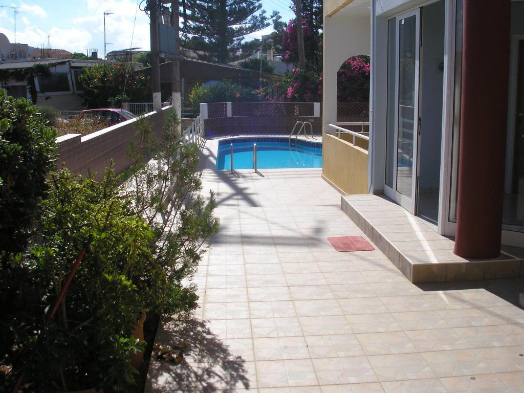 Dimitra Apartments