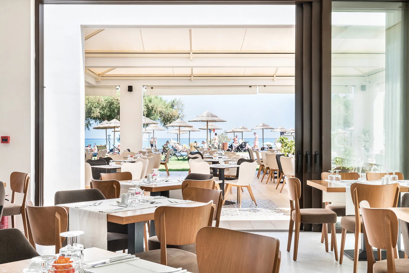 Geraniotis Beach Hotel