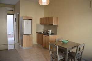 Hotel Kiwi Apartments cazare Agioi Apostoloi