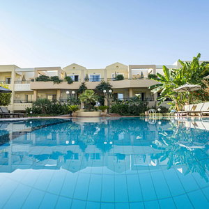 Sejur Helios Apartments vacanta Agioi Apostoloi