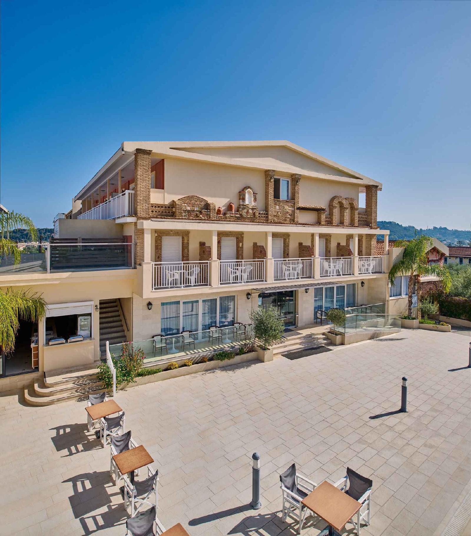 Hotel Altura Hotel
