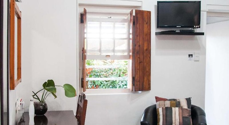 Hotel 6 On Kloof Guest House