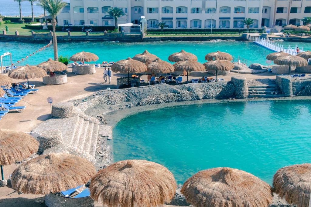 Hotel Sunny Days El Palacio Resort
