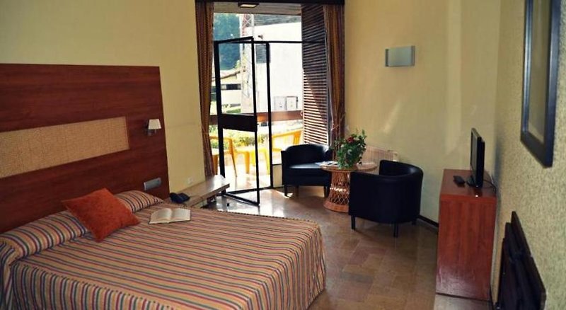 Hotel Baztan