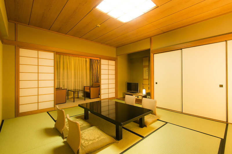 Hotel Shiragiku