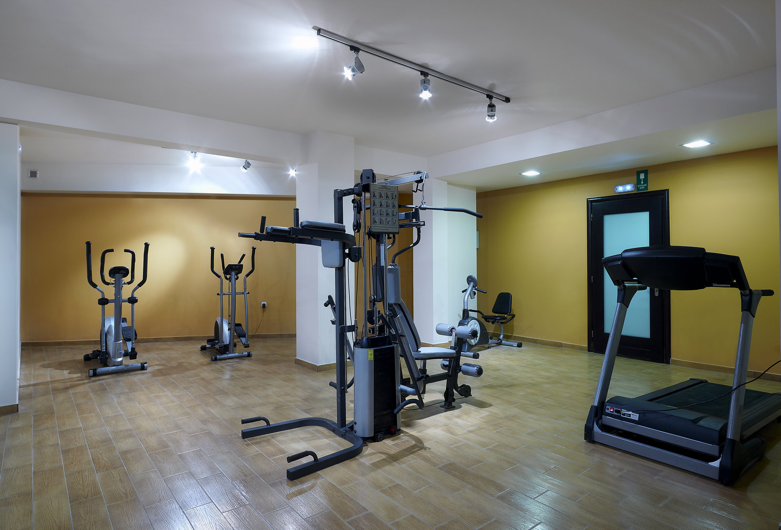 dal travel Molos Bay Hotel