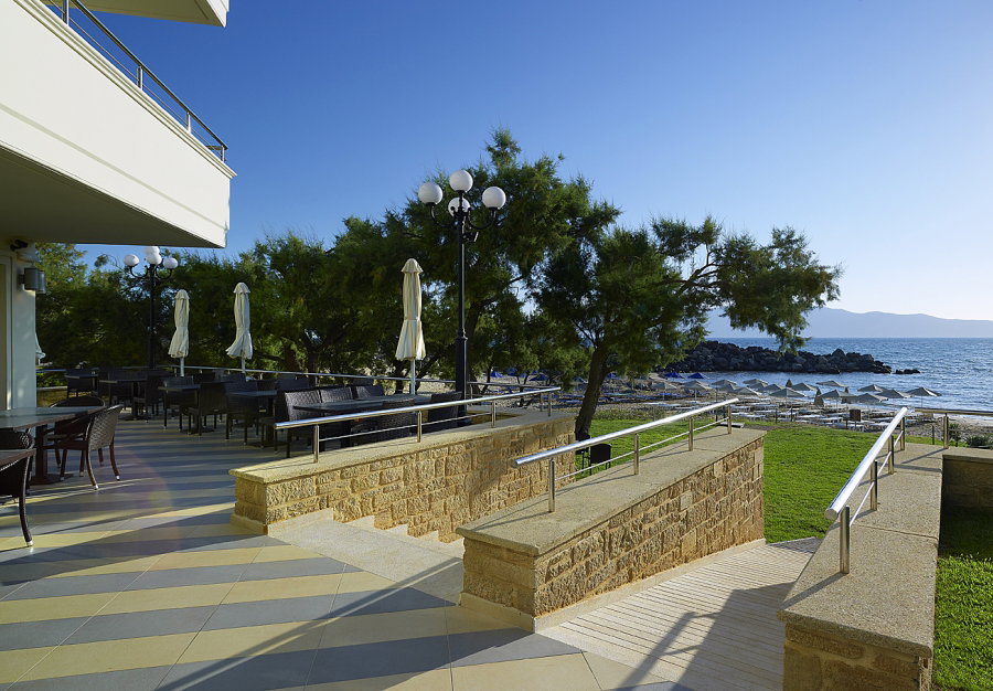 dal travel Molos Bay Hotel