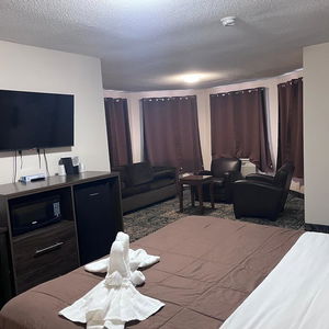 Hotel Falls Lodge & Suites cazare Niagara Falls