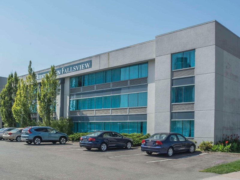 Hotel Rodeway Inn Fallsview