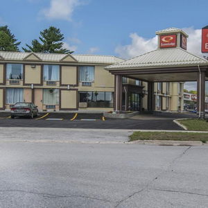 Hotel Econo Lodge Orillia cazare Orillia