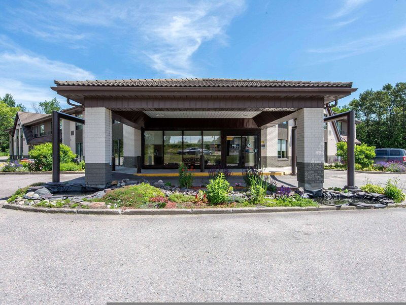 Hotel Comfort Inn Airport North Bay