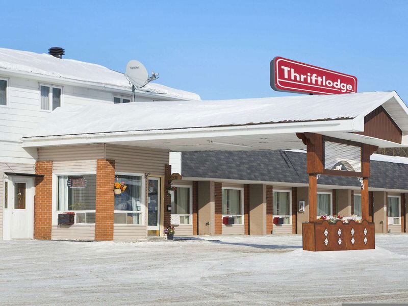 Hotel Travel Inn Cochrane