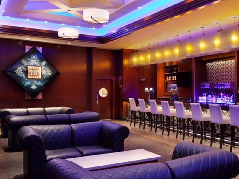 Hotel Caesars Windsor