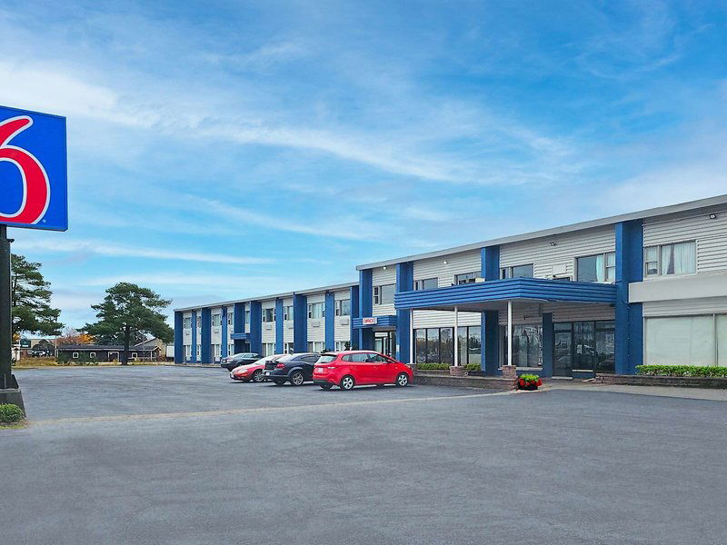 Hotel Motel 6 Sault Ste. Marie, On