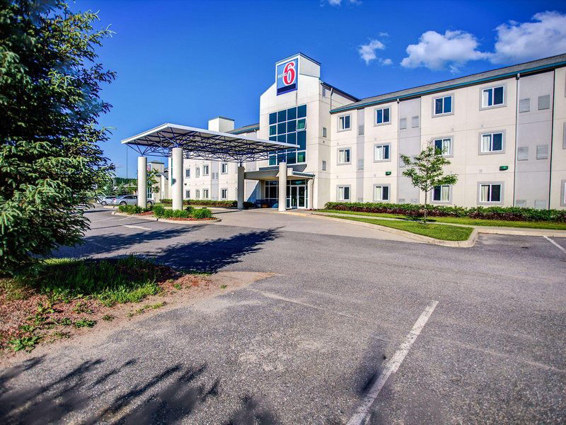 Hotel Motel 6 Huntsville