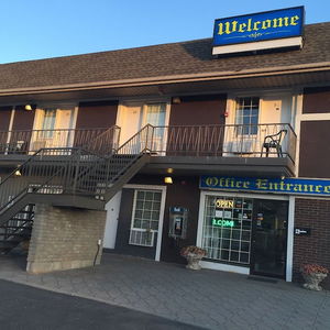 Hotel Niagara Falls Court Side Inn cazare Niagara Falls