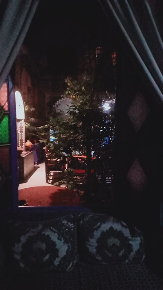 Riad Carole