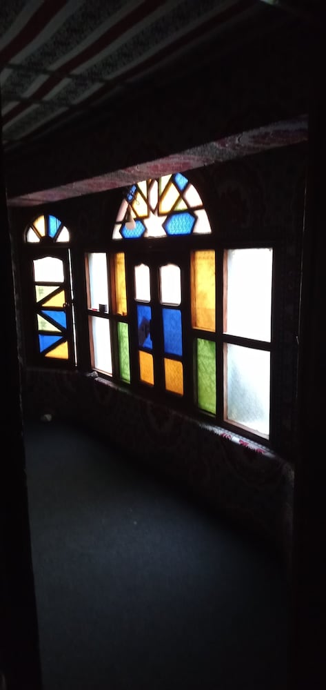 Riad Carole