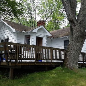 Hotel Tally Ho Inn cazare Huntsville