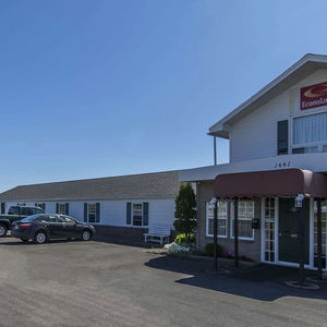 Hotel Econo Lodge & Suites cazare Saint John