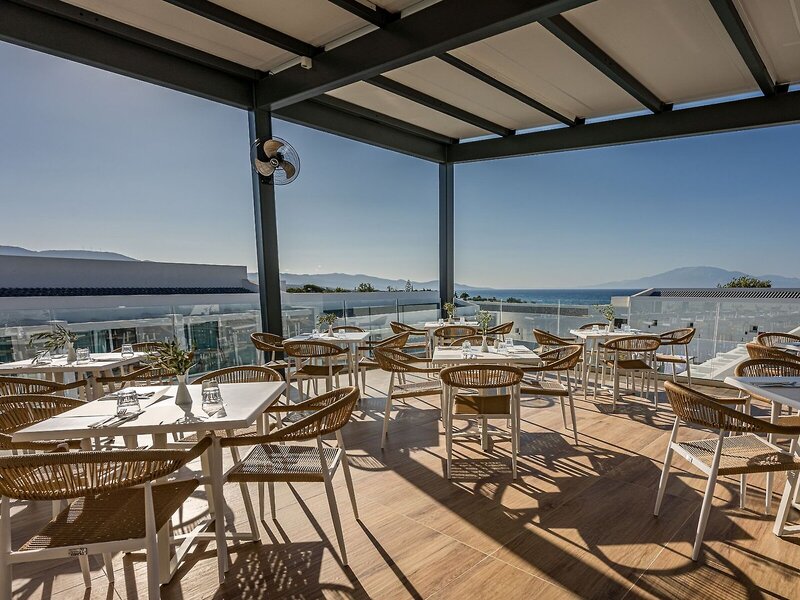 Mer Bleu Beach Hotel