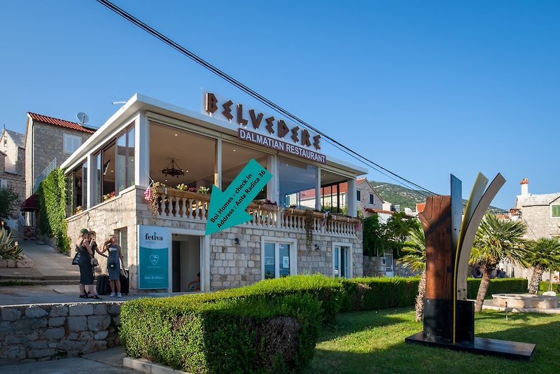 Hotel Apartments Mistral