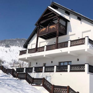 Hotel Domeniul Valea Lupilor - Pensiunea Valea Cu Struti cazare Sirnea