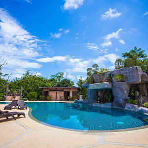 Hotel Rnana Grand cazare Takua Thung