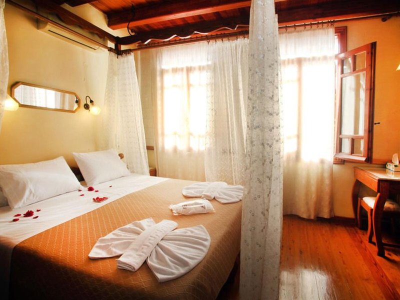 dal travel Palazzo Di Pietro Suites
