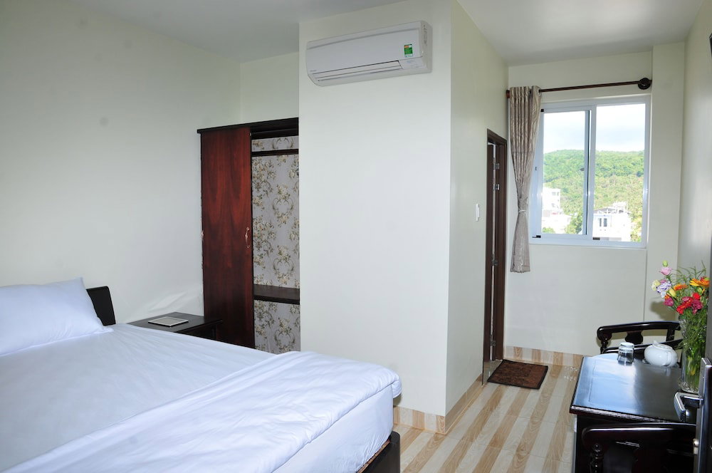 Tung Huong Hotel