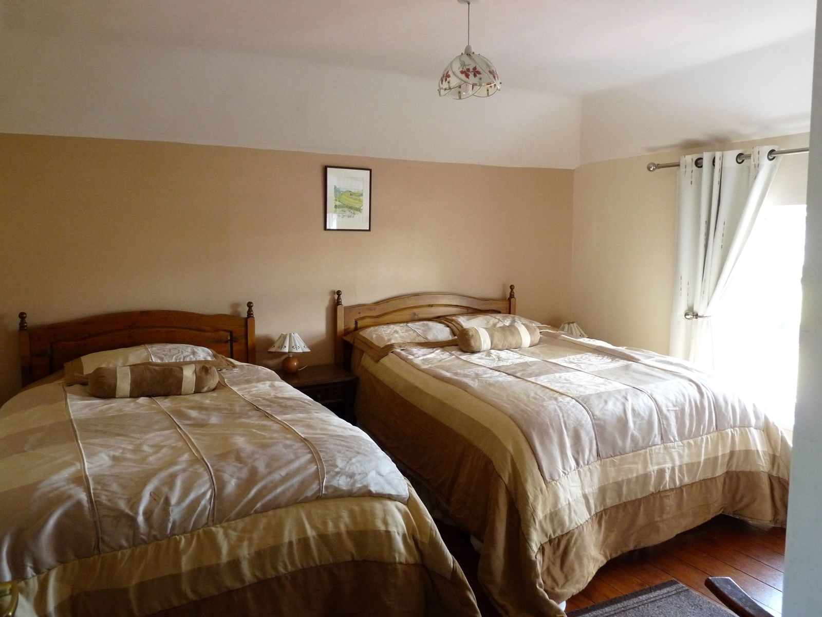 Hotel Bridgeview Farmhouse