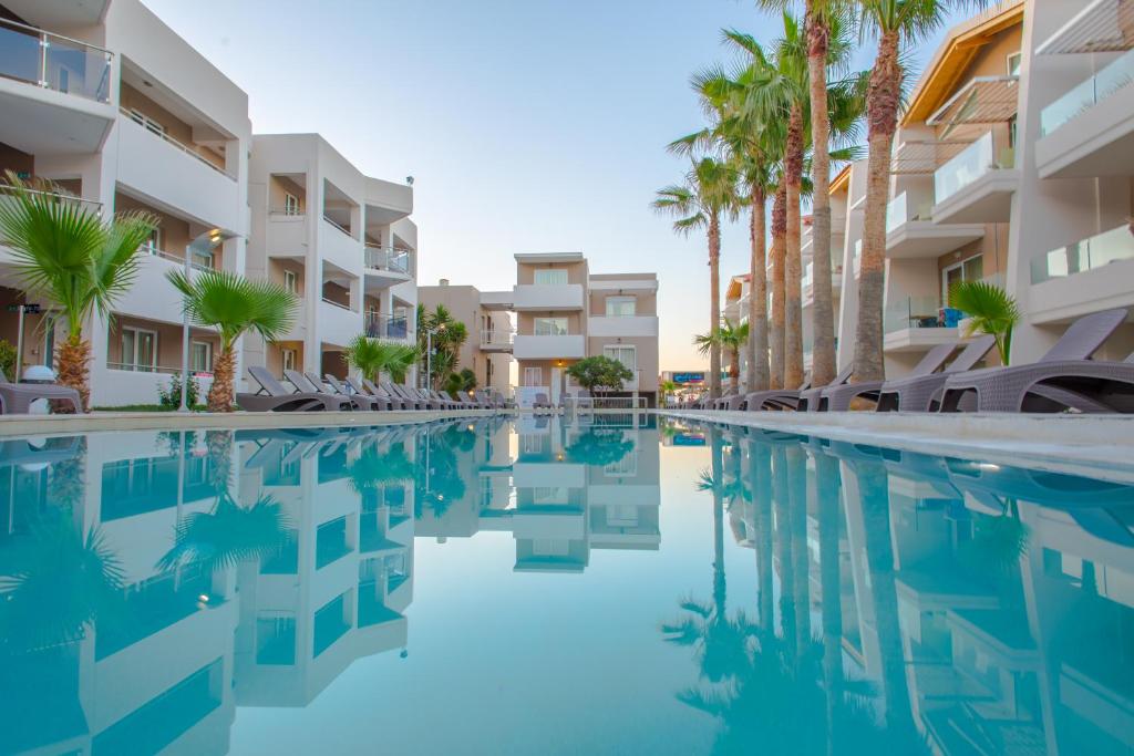 Marika Beach Hotel & Suites