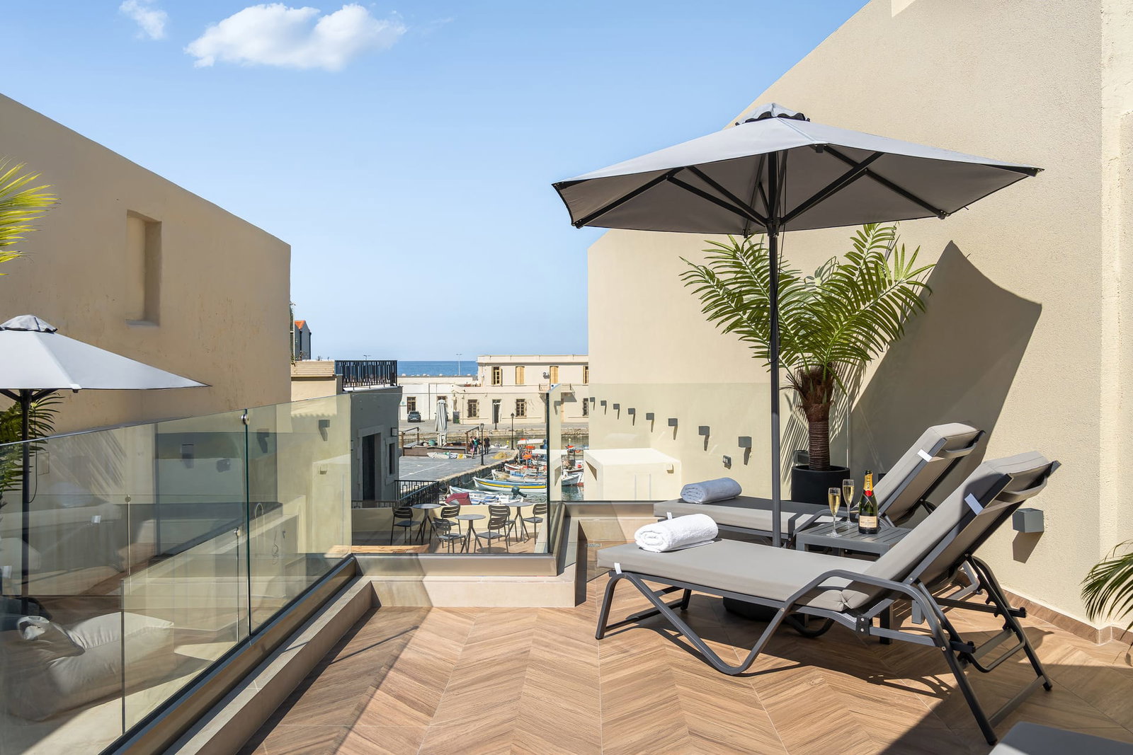 dal travel Dea Del Porto Crete Suites
